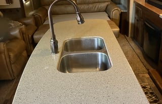 2014 Heartland Bighorn 3585RL