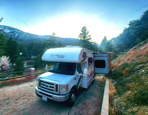 Thor Motor Coach Freedom Elite 22FE