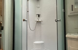 2022 EAST TO WEST Entrada 3100FB