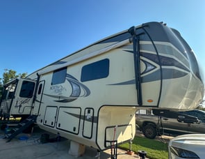 Jayco North Point 381DLQS