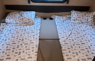 2021 Thor Motor Coach Vegas 24.1