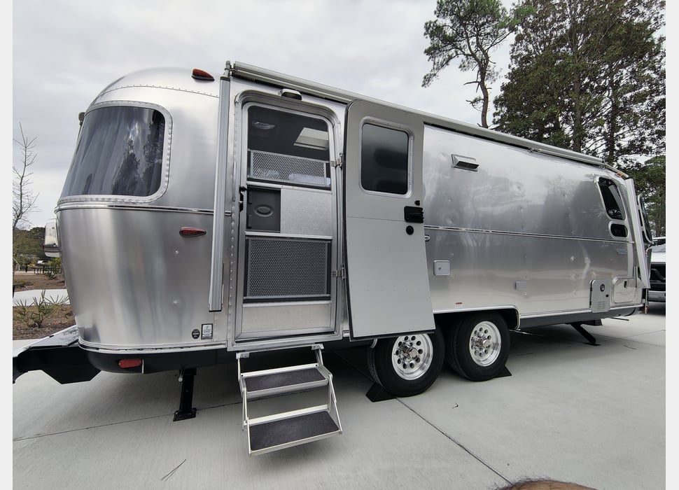 Travel Trailer rentals in Mountain Dale