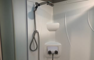 Marylisa's 2020 Zinger 9 sleeper