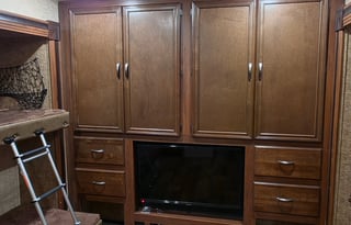 2016 Sierra 365SAQB Fifth Wheel - Off Grid Ready