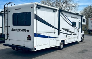 S14 - Luxury Medium Class C