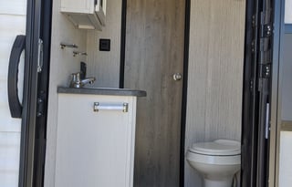 Lu&Ry's 2021 Puma bunkhouse