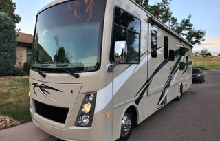 2022 Thor Motor Coach Freedom Traveler 32A
