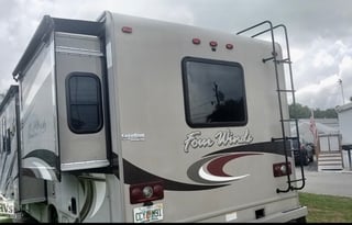 2016 Thor Motor Coach Four Winds 29G. "Let's Go!"