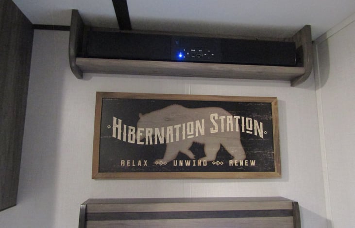 Soundbar with AM/FM Radio, Bluetooth connections