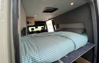 2021 Mercedes Sprinter 4x4 turbo diesel