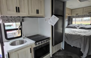 2021 Forest River RV Sunseeker LE 2150SLE Ford