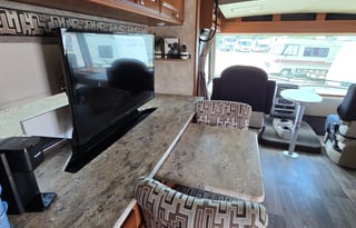 The Vista River Retreat – Sleeps 6