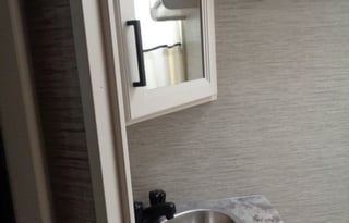 AWD Pet Friendly, Easy to drive even in Snow!