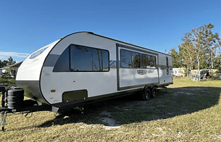 Scout -2024 Forest River Salem Cruise Lite 273QBXL