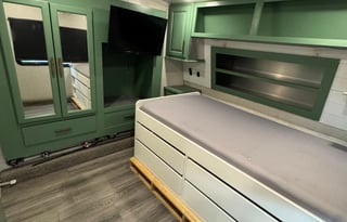 2021 Dutchmen RV Voltage 4205