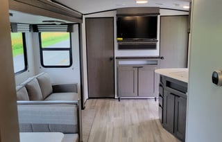 2022 Cruiser MPG 3100BH (Ephrata, PA) Will Deliver