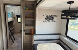 The coolest RV w/3 AC, Sleeps 10 no hauling needed
