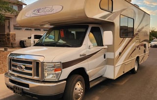 2017 Thor Motor Coach Four Winds 23U