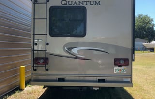 SweetPea: 2017 THOR QUANTUM 24 FT Long– GR22