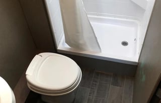 Great Family Getaway w/ Slide-Out.