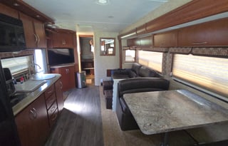 Pet friendly, smoke free, "The War Wagon"