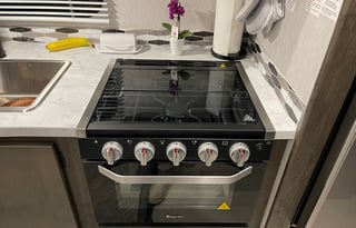 2023 Coachmen RV Leprechaun Premier 319MB Ford 450