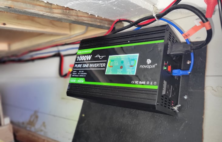 1000 watt Inverter built in for bedroom outlets, which includes TV and mattress firmness pump available when not plugged into electricity.