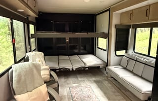 2024 Grand Design Momentum G-Class 28G