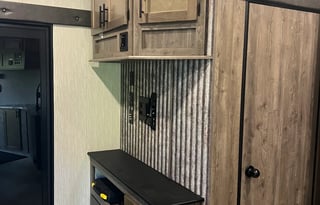 '20 40ft Vengeance Rogue 3 Bed 2 Bath sleep 10 CR1