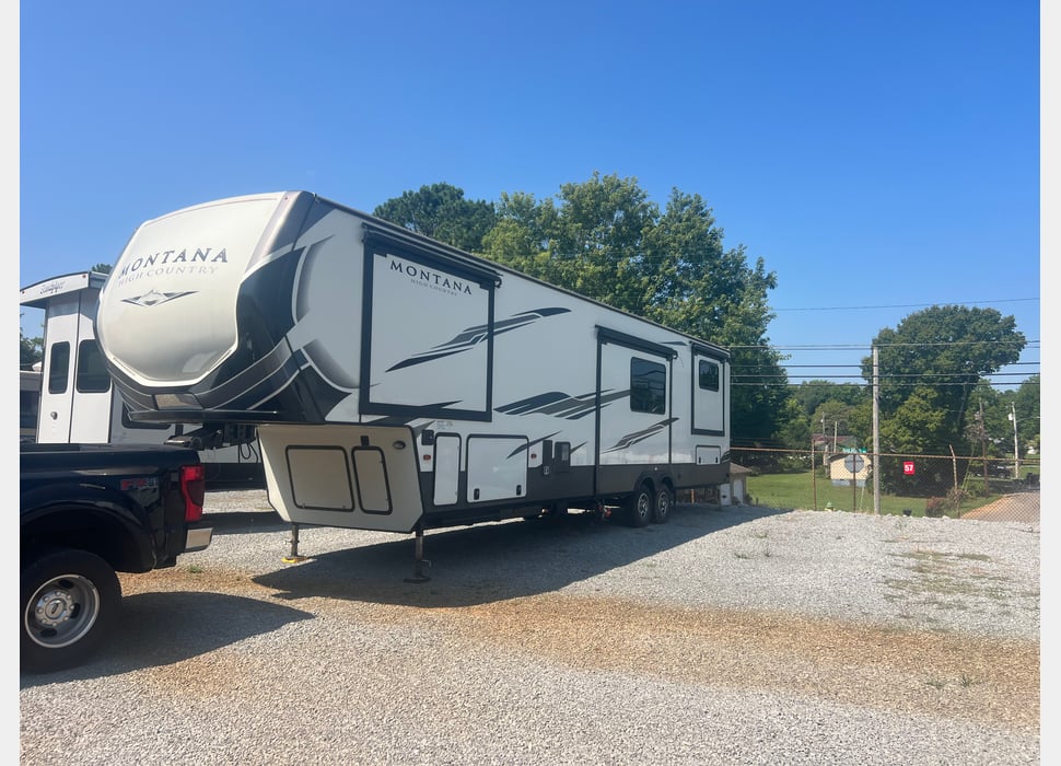 Fifth Wheel rentals in Lebanon