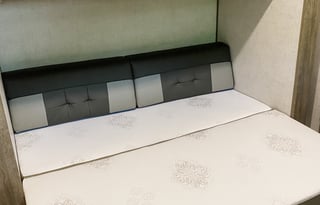 2021 Heritage Glen 356QB - 2 Baths, Huge Bunk Rm!