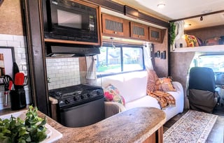 George and Harriett 's  Happy Leprechaun