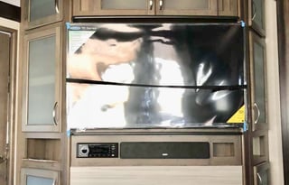 2019 Dutchman Voltage 3605