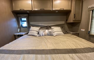 2021 Thor Motor Coach ACE 32.3