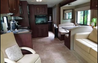 2012 Thor Motor Coach Daybreak 34SD
