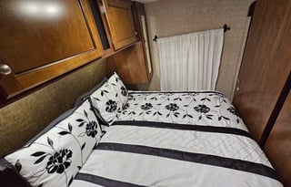 2015 Heartland Prowler 33P BHS