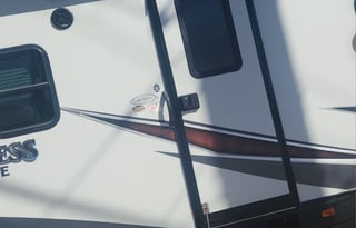 Spacious home on wheels