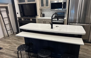 2021 Keystone RV Avalanche 390DS