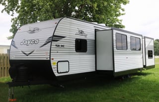 2025 BRAND NEW! Jayco Jay Flight SLX 321BDS