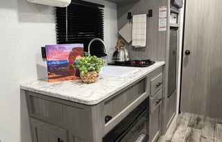 2024 Coleman Lantern 17b