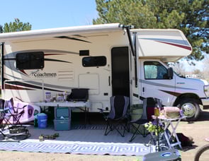 Coachmen RV Freelander 21QB  Ford 350