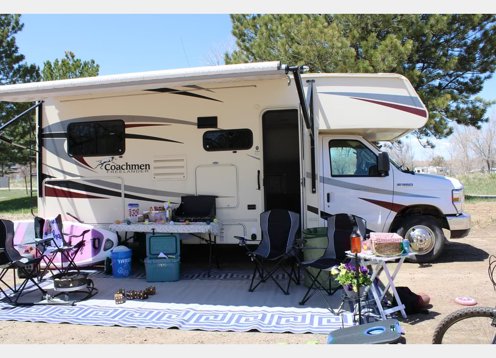 Class C Motor Home rentals in Colorado Springs