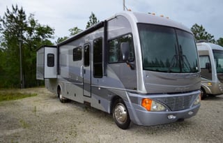 Recently Remodeled 2005 Fleetwood Pace Setter