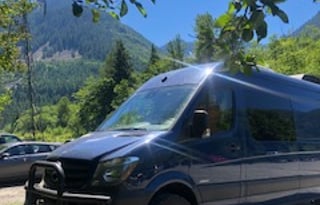 “Big Blue” 2016 Lifted 4x4 Mercedes Sprinter 2500
