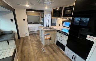 2025 Family Bunkhouse - Sleeps 10! (PET FRIENDLY)