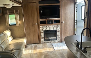 2017 Gulf Stream Conquest Series(M-288IS