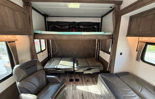 Luxury Sandstorm Toy Hauler | Sleeps 6+ | Delivery