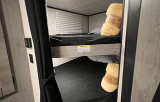 2022 Heartland Mallard "SLEEPS UP TO 10 GUESTS"