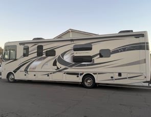 Thor Motor Coach Windsport 34J