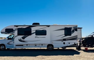 BIG COMFY 2021 Jayco Greyhawk 30Z-Sleeps 6
